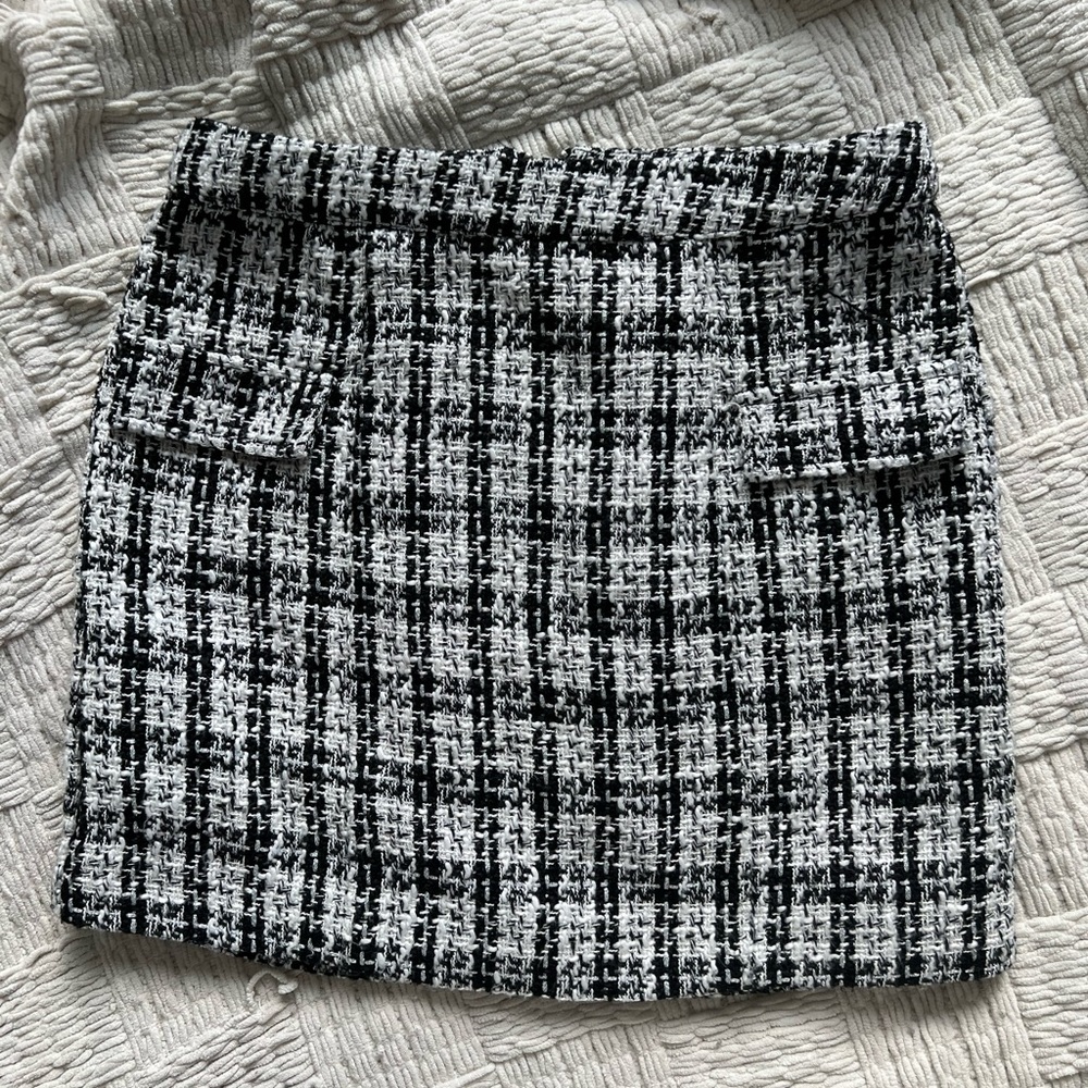 Mini black white skirt plaid knit